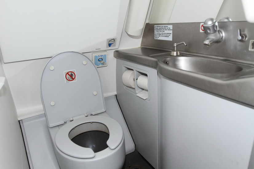 Boardtoillette | © Linz Airport