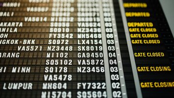 Flugtafel | © Unsplash