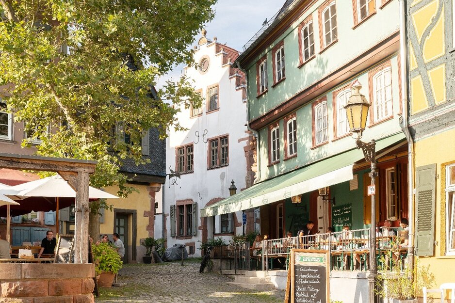 Lokale im historischen Stadtteil | © Isabela Pacini