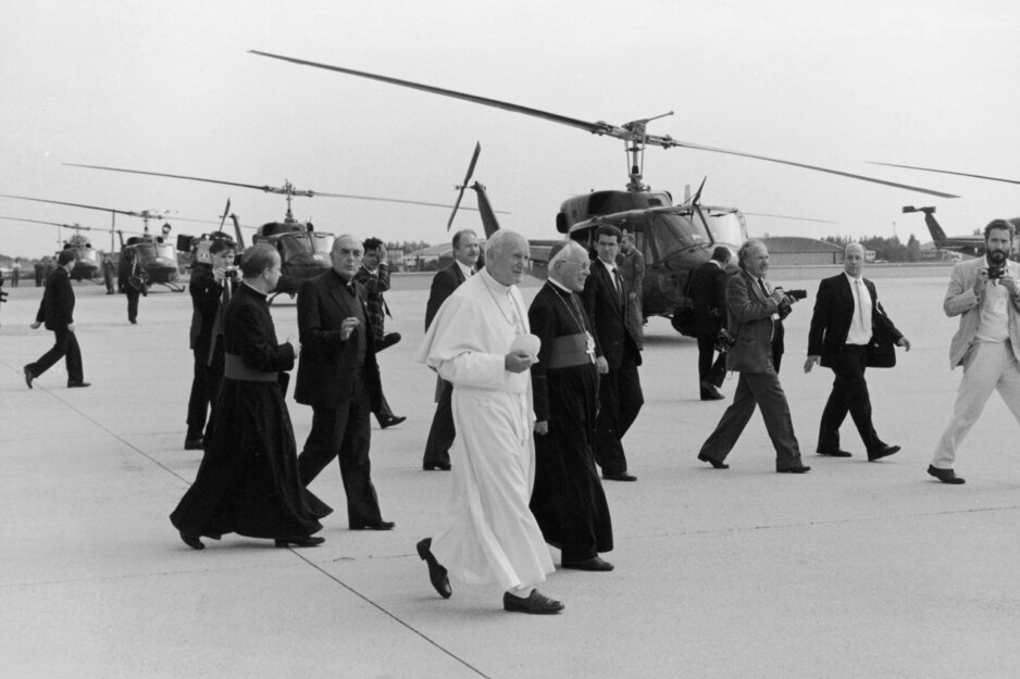 Papst Johannes Paul II am Vorfeld | © Flughafen Linz