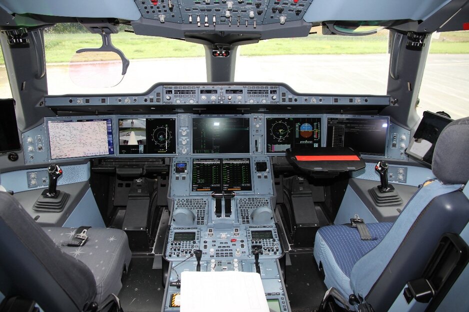 Cockpit Airbus A350 | © Linz Airport