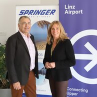 Norbert Draskovits und Dr. Andrea Springer | © Flughafen Linz